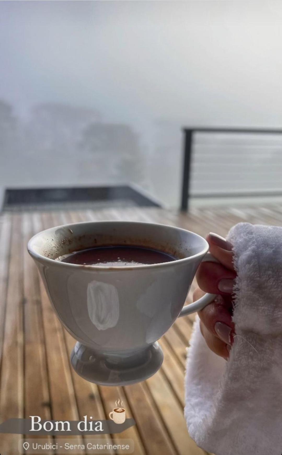 木屋 Refuge Mountain